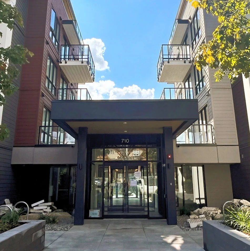 Acro Aluminum commercial project support