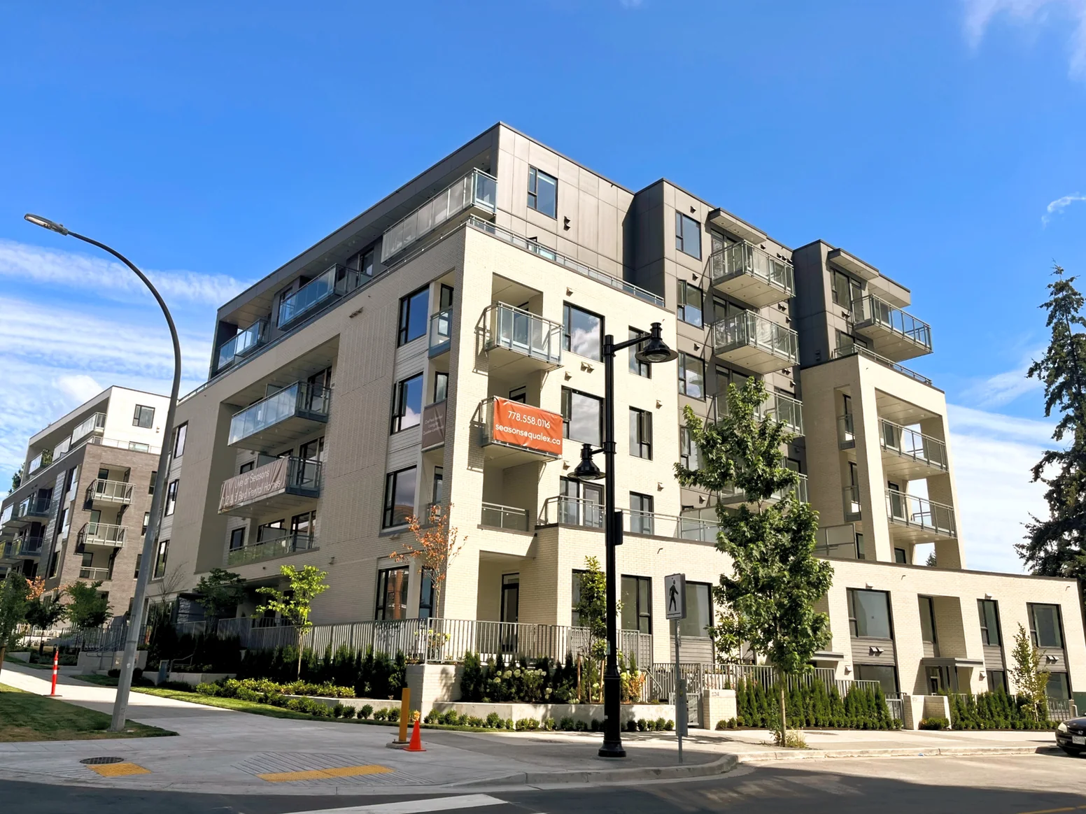 571 Emerson by Marcon - Acro Aluminum curtain wall apartment project